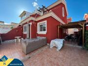 Casa chalet en Venta en Los Almendros