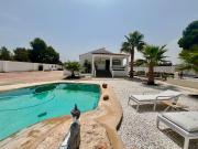 Casa chalet en Venta en Los Pinares La Masia