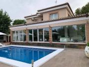 Casa chalet en Venta en Los Pinares La Masia