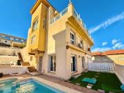 Casa chalet en Venta en Los Urrutias