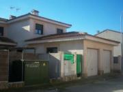 Casa chalet en Venta en Lucillos