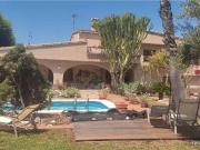 Casa chalet en Venta en Madrigal
