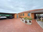 Casa chalet en Venta en Madrigal