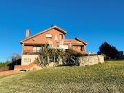 Casa chalet en Venta en Maoño Azoños