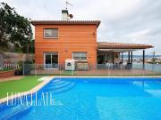 Casa chalet en Venta en Marianao