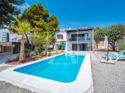 Casa chalet en Venta en Marisol Park Ortembach Los Almendros