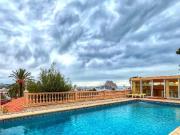 Casa chalet en Venta en Maryvilla