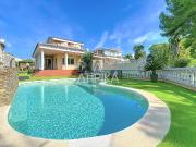 Casa chalet en Venta en Mas d'En Serra Els Cards