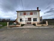 Casa chalet en Venta en Medina de Pomar