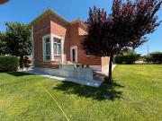 Casa chalet en Venta en Megeces