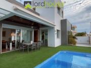 Casa chalet en Venta en Mil Palmeras