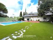 Casa chalet en Venta en Mira sol