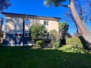 Casa chalet en Venta en Mirasierra