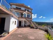 Casa chalet en Venta en Moaña