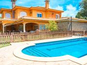 Casa chalet en Venta en Mont ras