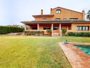 Casa chalet en Venta en Mont ras