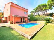 Casa chalet en Venta en Mont ras