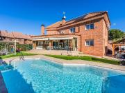 Casa chalet en Venta en Monte Rozas