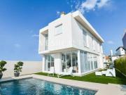 Casa chalet en Venta en Monte y Mar