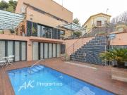 Casa chalet en Venta en Montmar