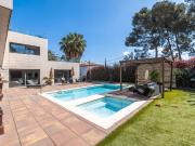 Casa chalet en Venta en Montmar