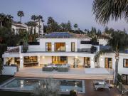 Casa chalet en Venta en Nagüeles Alto