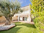 Casa chalet en Venta en Nucli Urbà