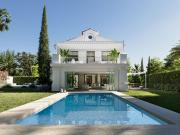 Casa chalet en Venta en Nueva Andalucía centro