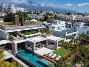 Casa chalet en Venta en Nueva Andalucía centro