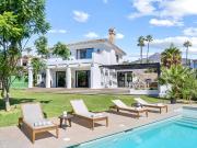 Casa chalet en Venta en Nueva Andalucía centro