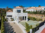 Casa chalet en Venta en Nueva Andalucía centro