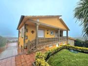 Casa chalet en Venta en Oia