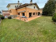 Casa chalet en Venta en Olot