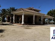 Casa chalet en Venta en Orgaz