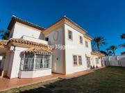 Casa chalet en Venta en Paraiso Barronal