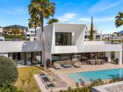 Casa chalet en Venta en Paraiso Barronal