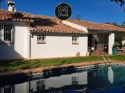 Casa chalet en Venta en Paraiso Barronal