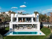 Casa chalet en Venta en Parque Central