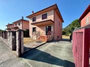 Casa chalet en Venta en Parroquias de Santiago
