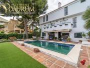 Casa chalet en Venta en Pedregalejo Morlaco