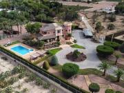 Casa chalet en Venta en Perleta Maitino