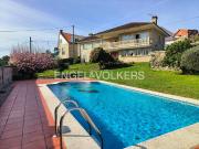 Casa chalet en Venta en Combarro