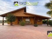 Casa chalet en Venta en Purias