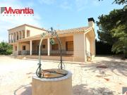 Casa chalet en Venta en Purias