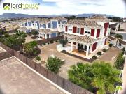 Casa chalet en Venta en Purias