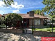 Casa CHALET en VENTA en reconocido BARRIO DÁLMINE para...