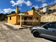 Casa chalet en Venta en Relleu