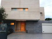 Casa chalet en Venta en Requesens