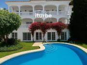 Casa chalet en Venta en Riviera del Sol