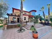 Casa chalet en Venta en Rojales